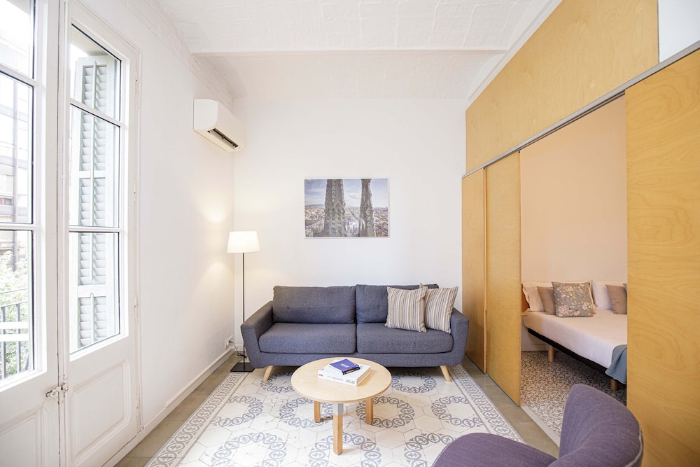 Stay U-nique Apartment Provença III