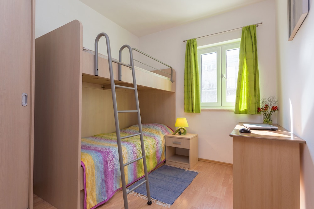 Burum Apartments