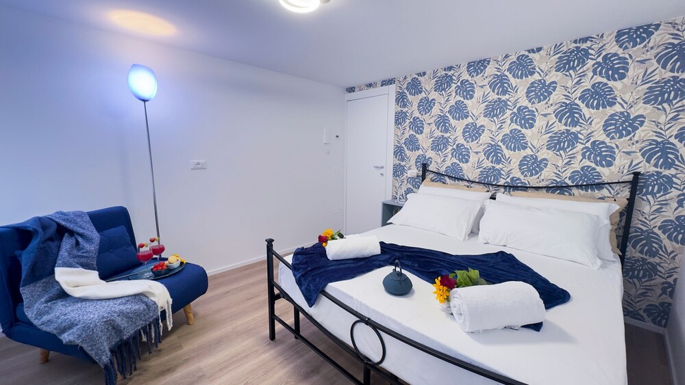 Tre Esse Blu by Ca-sa Check
