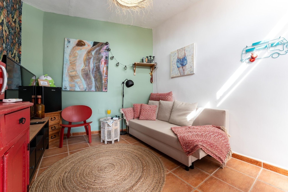 Faro's Casa Evita - Estepona Old Town