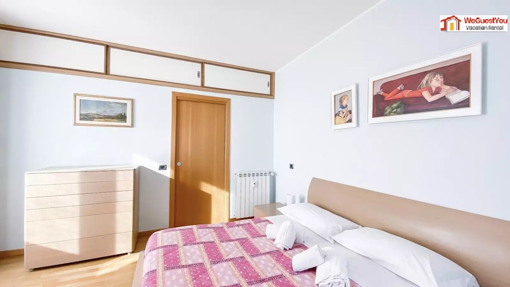 Zirma Six in the City - 2 bedroom apartment