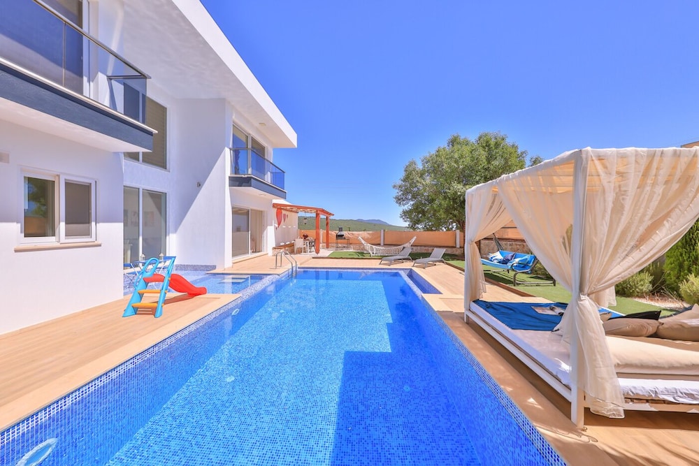 Nergiz Villas
