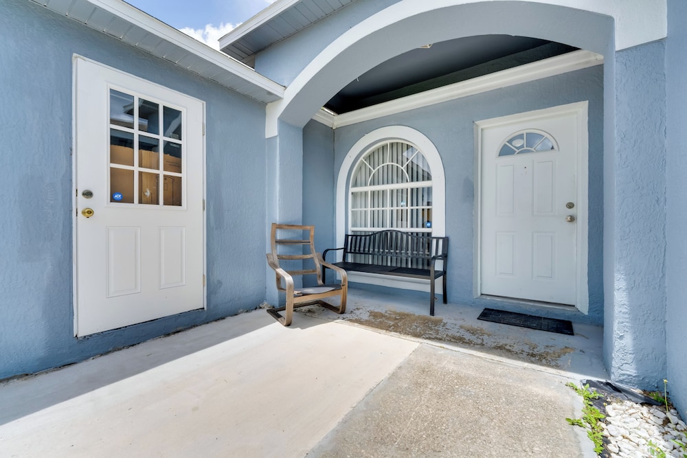 Fenced Yard & Game Room: Family Home in Kissimmee!
