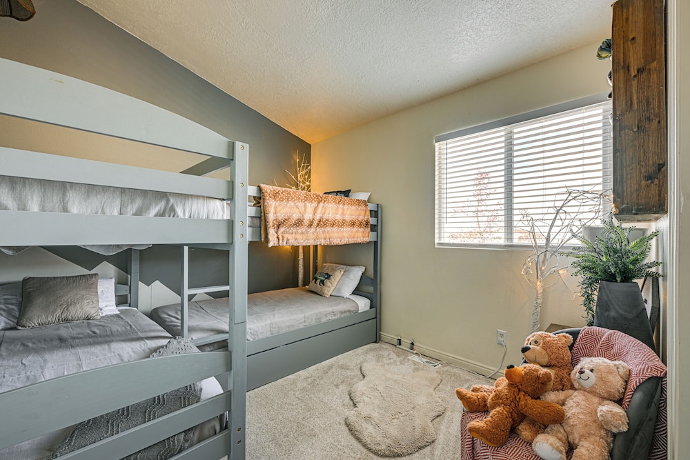 Families Welcome: Newly Renovated Cedar City Abode
