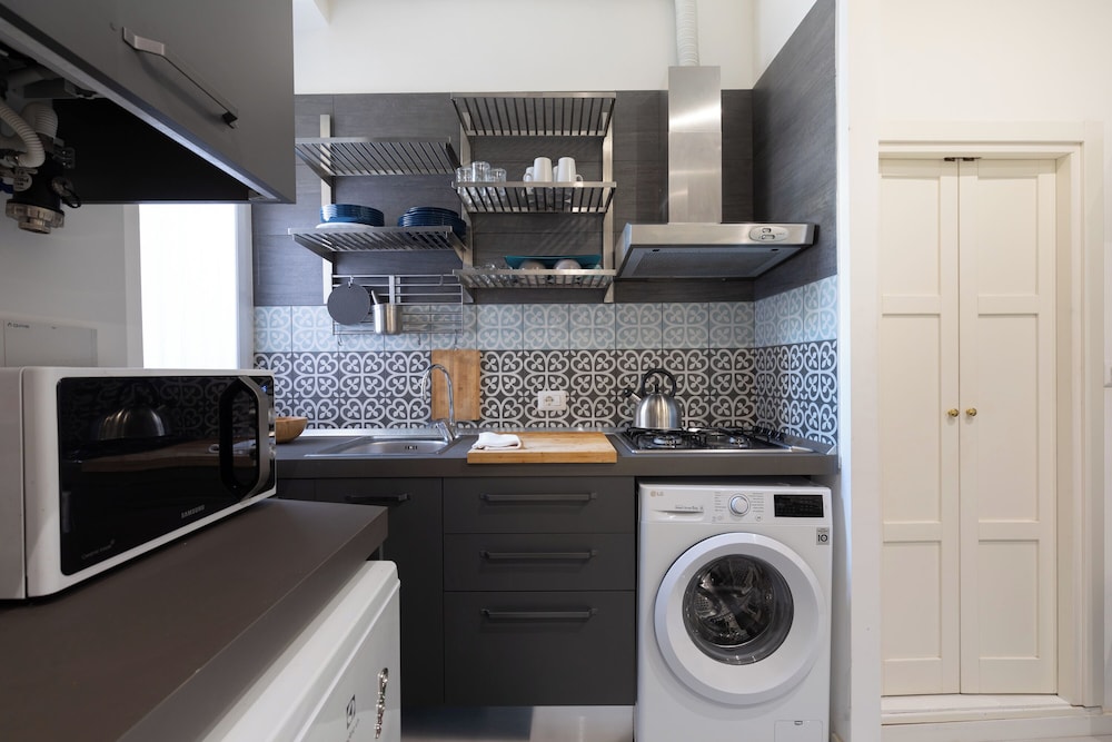 Cozy And Comfy Apartment At Esquilino