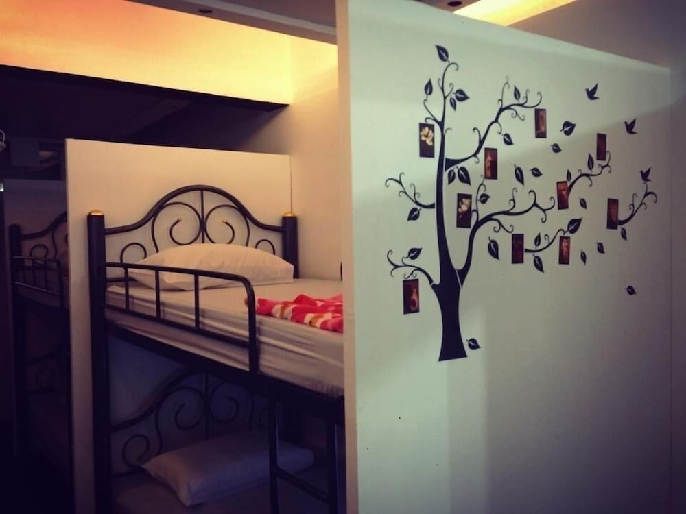 At Phangan Hostel