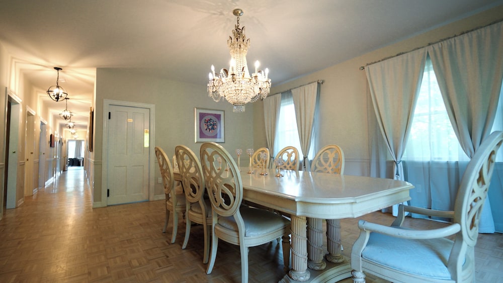 Carpathia West Estate