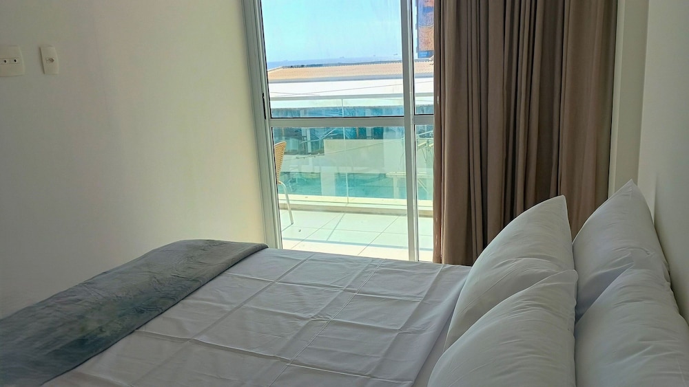 Your Complete Stay in Barra, 50 m From the Beach Exps