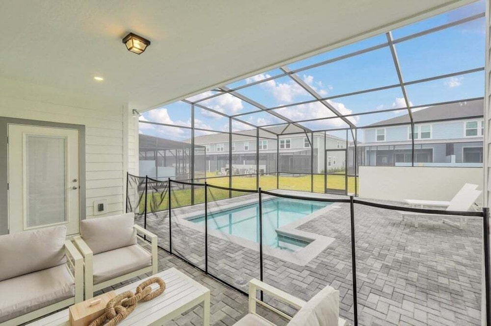 Amazing Theme Rooms Kids Will Love! 5 Bedroom Townhouse