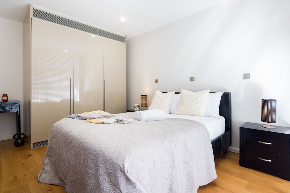 Meritas Court by Lime Street