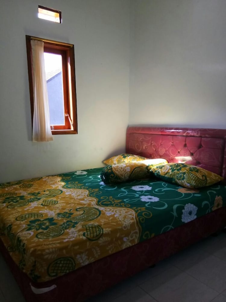 Agung Safira Homestay