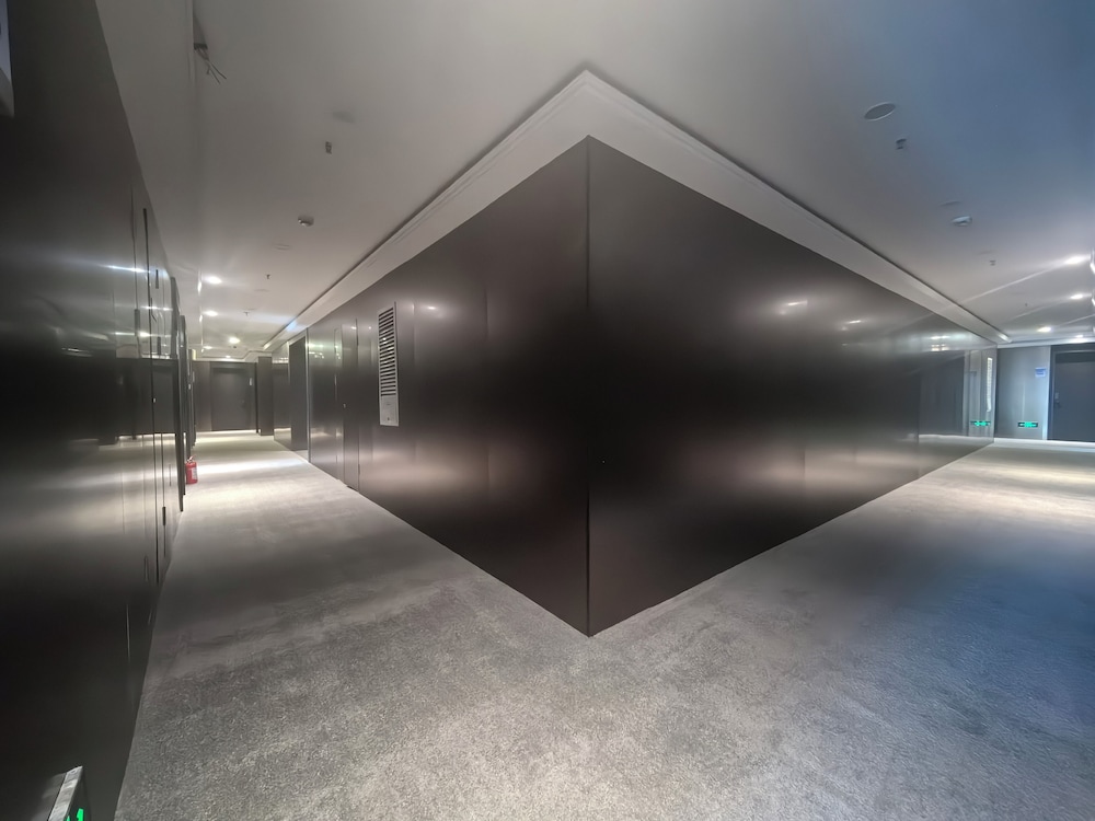 Modern Space Hotel Guangzhou Nansha Line4 STN