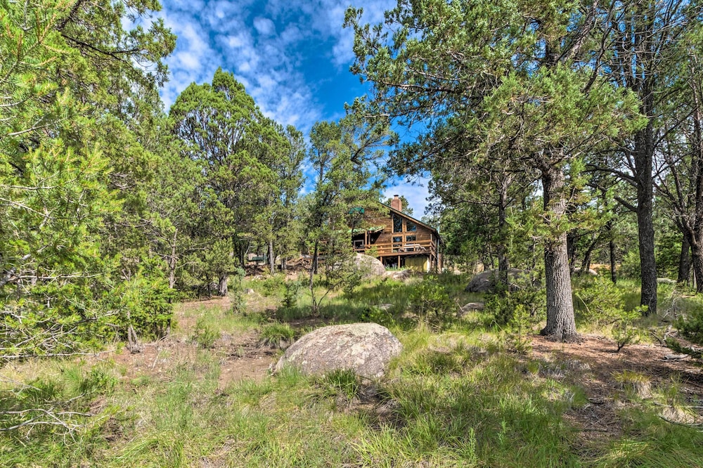 Alto Home w/ Deck & Views ~ 15 Mi to Ski Apache! view 3