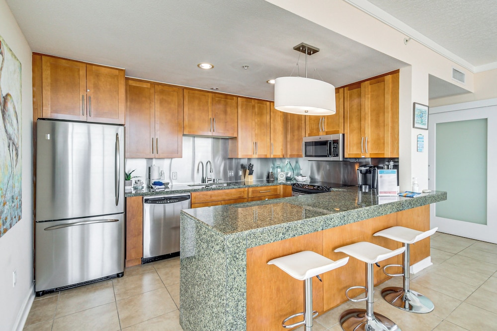 Walk to Beach: Luxury Biloxi Condo w/ Pool Access!