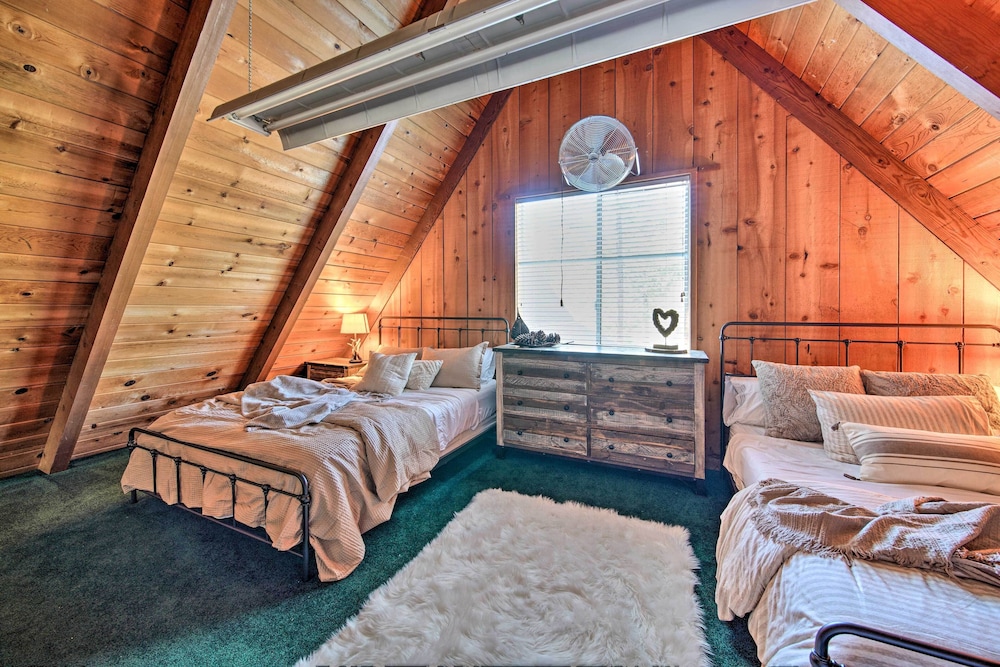 Hike & Fish, < 1 Mi to Trinity Lake: Rustic Cabin! view 2