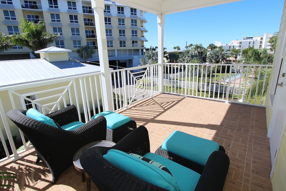 Beach Club at Siesta Key by RVA - Property Image 5