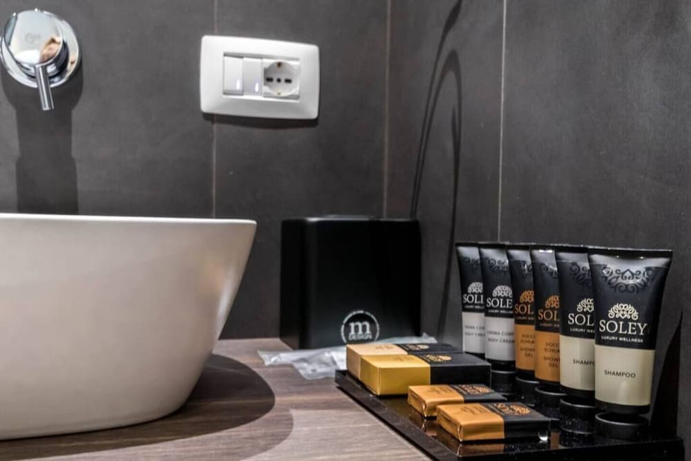 Superb Room for 4 near Duomo di Milano