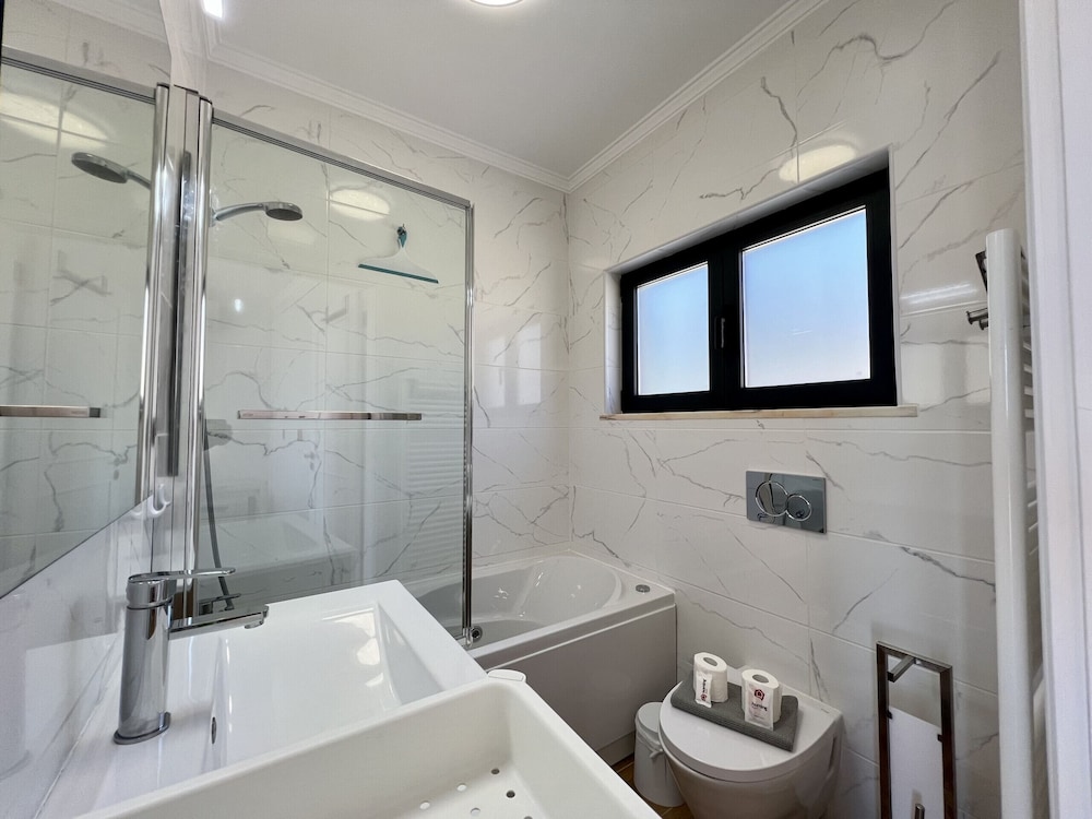 Algarve Premium Villa by Homing