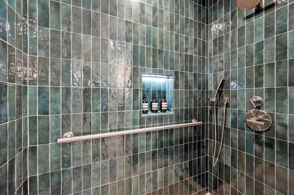 The Gower Street Bungalows by AvantStay