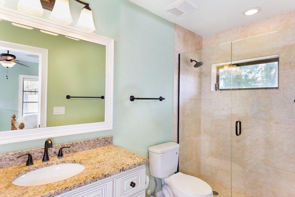 Coquina Beach 1f 3 Bedroom Condo