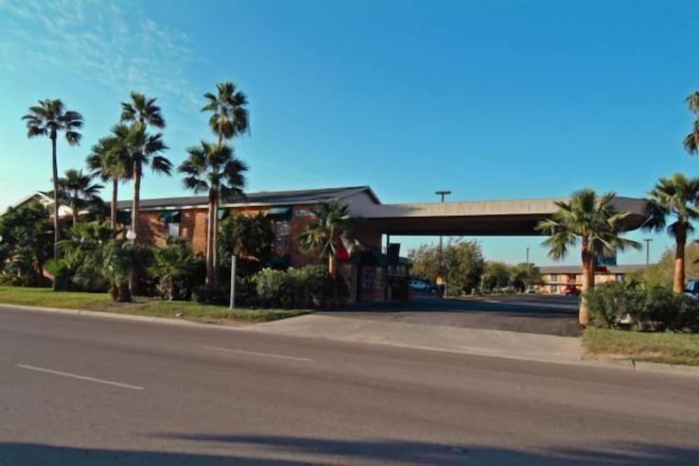 Texas Inn North Brownsville
