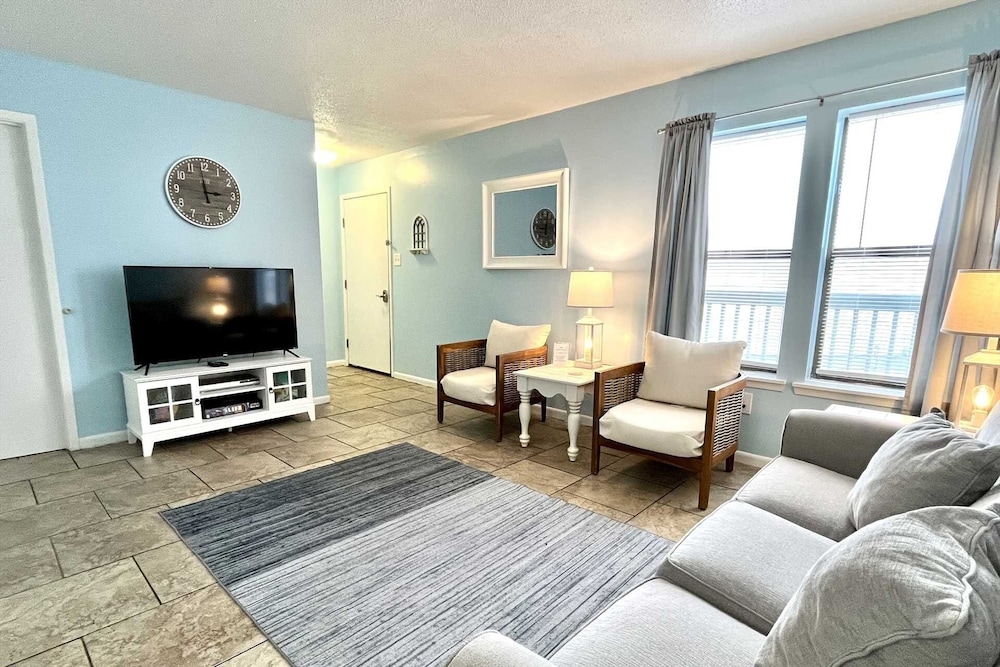 Ocean Reef 108 1 Bedroom Condo