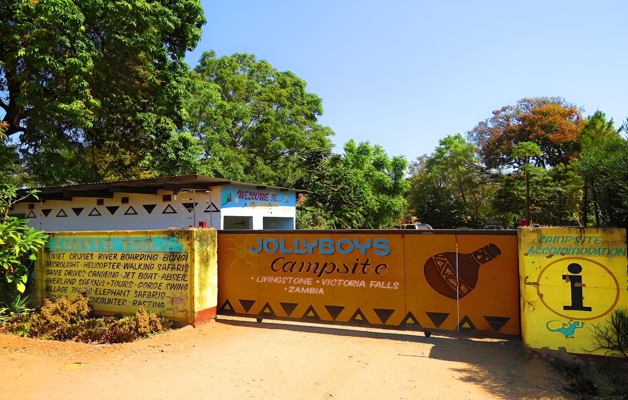 Jollyboys Camp - Hostel