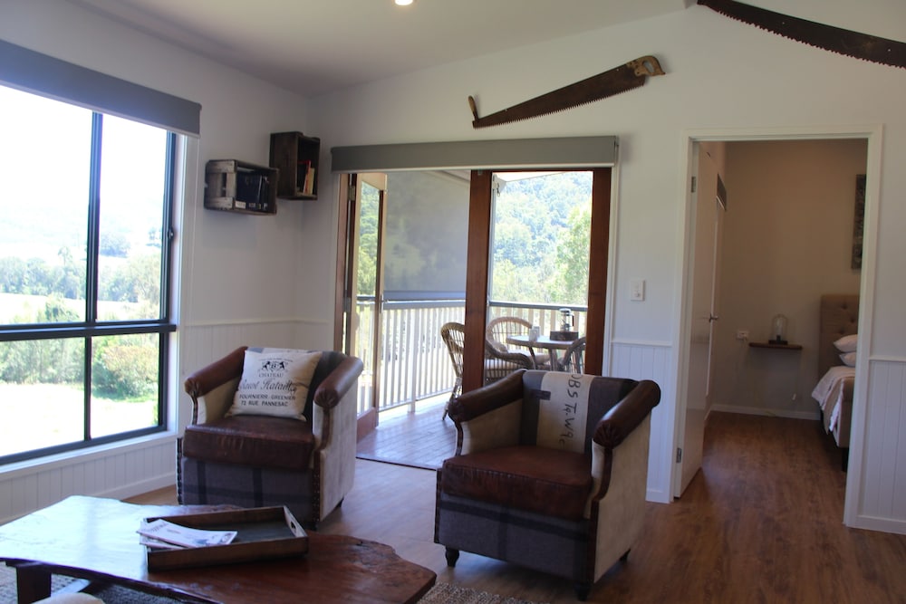 Greenlee Cottages