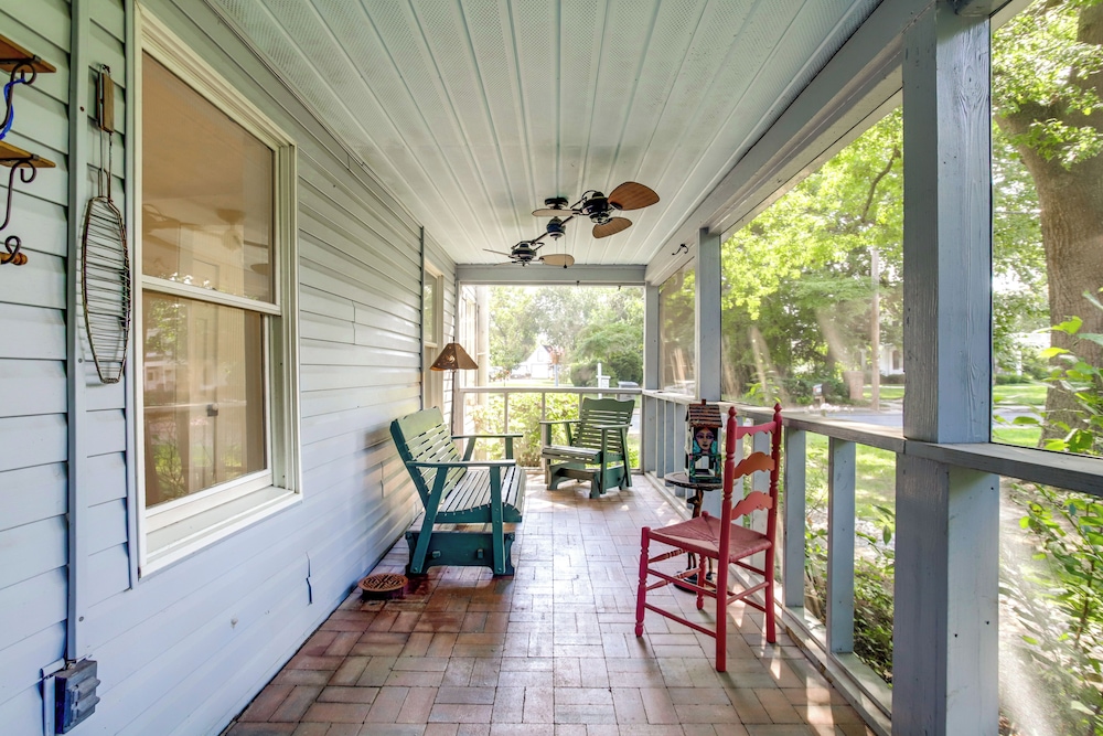 Charming Victorian Farmhouse on Historic Main St