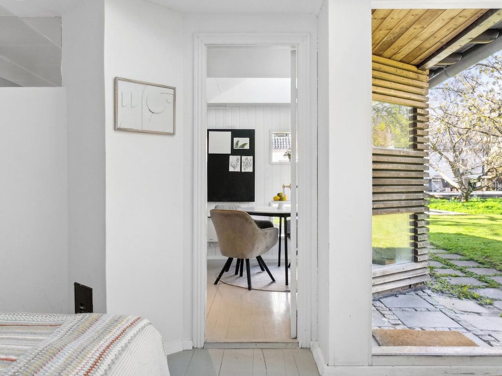 Sanders Swan - Marvellous Villa Close to the Center of Copenhagen