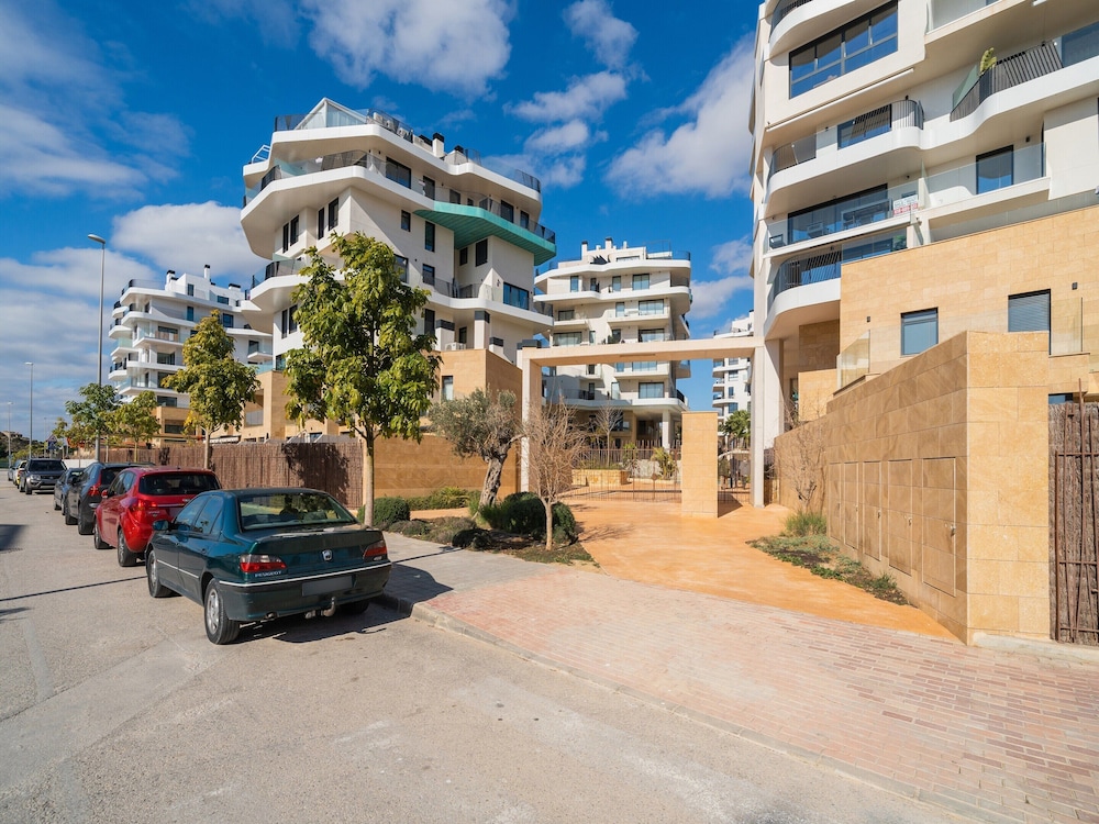 Villajoyosa Home With Shared Pool