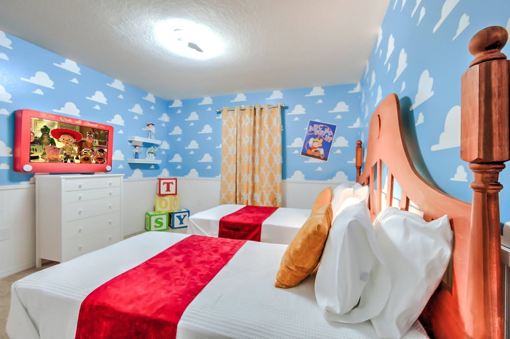 16231 Fantastic Family Home For The Perfect Stay