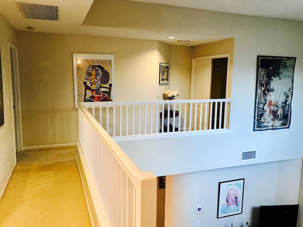 Private-Luxurious Mediterranean Villa - Property Image 6