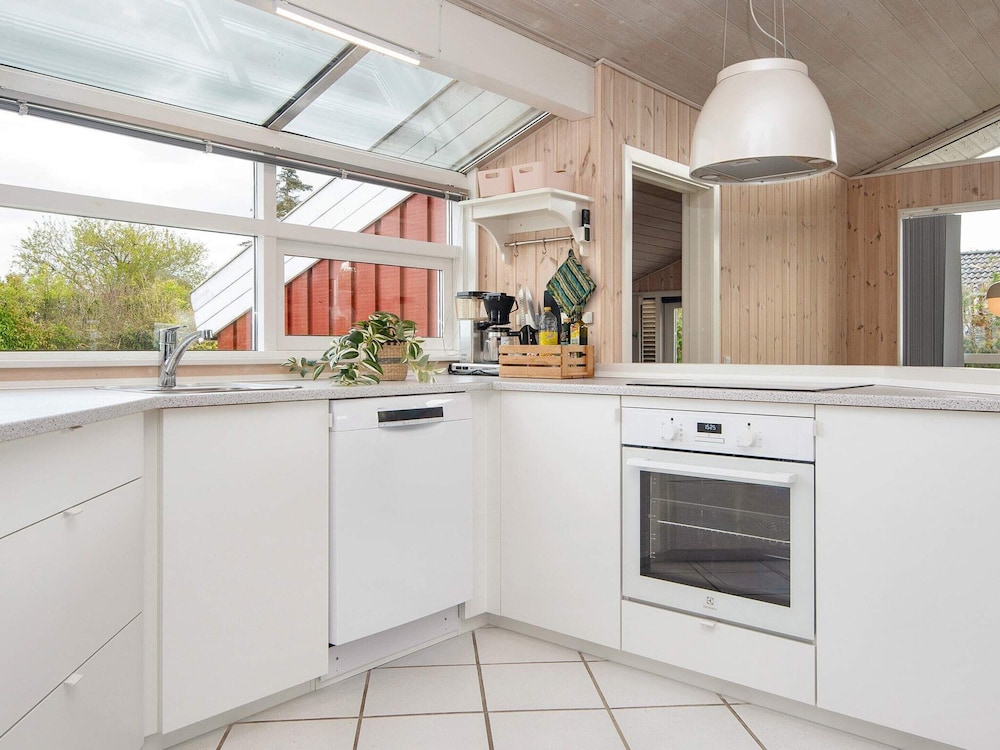 6 Person Holiday Home in Bjert-by Traum