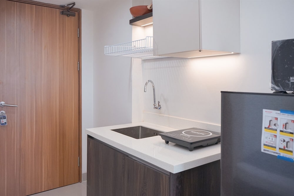 Brand New and Cozy Studio Apartment at Cisauk Point