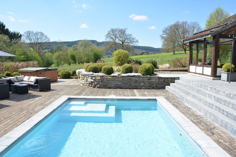 Farmhouse in Belgium Near Lake Coo & Jacuzzi