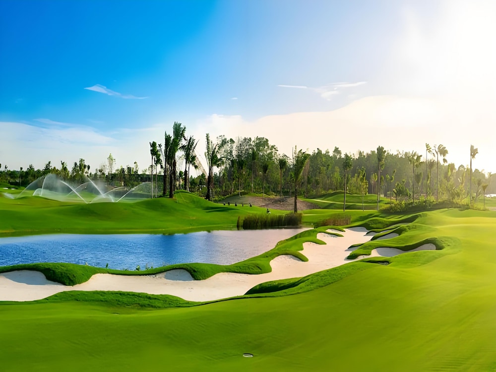 Forest City Golf Villa by A & Home Party