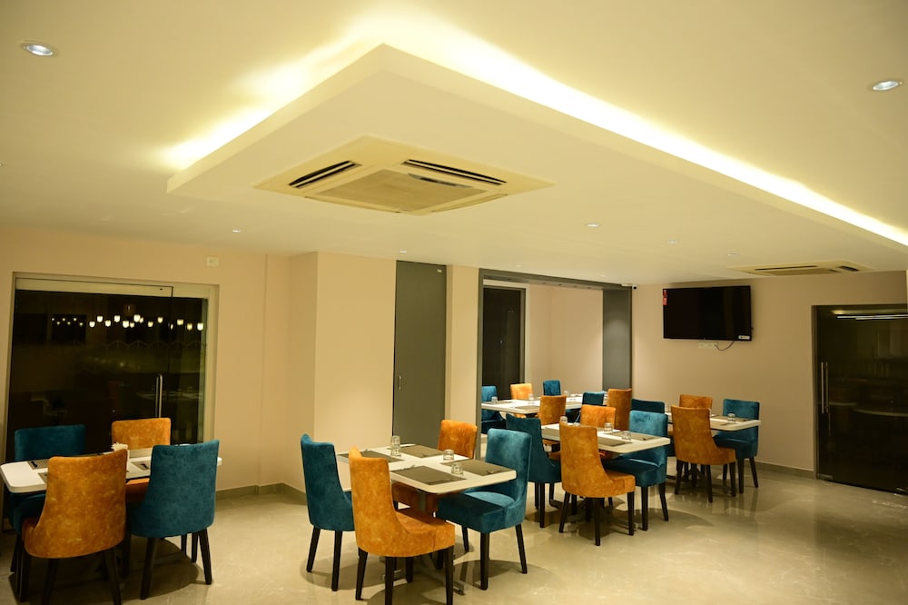 Citrus Plaza
