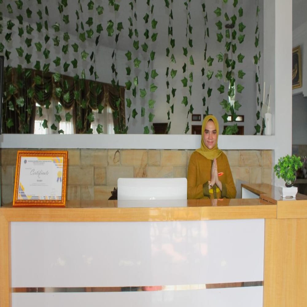 The Arsy Syariah Guest House view 2