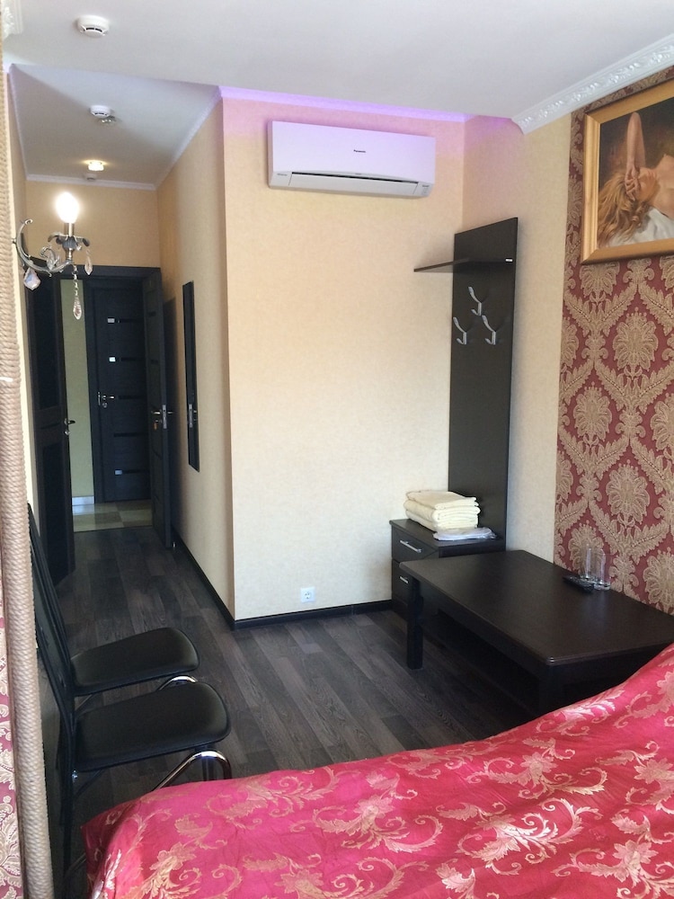 Mini Hotel Comfort view 4