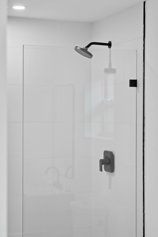 921 Apartment 4 in Fort Lauderdale