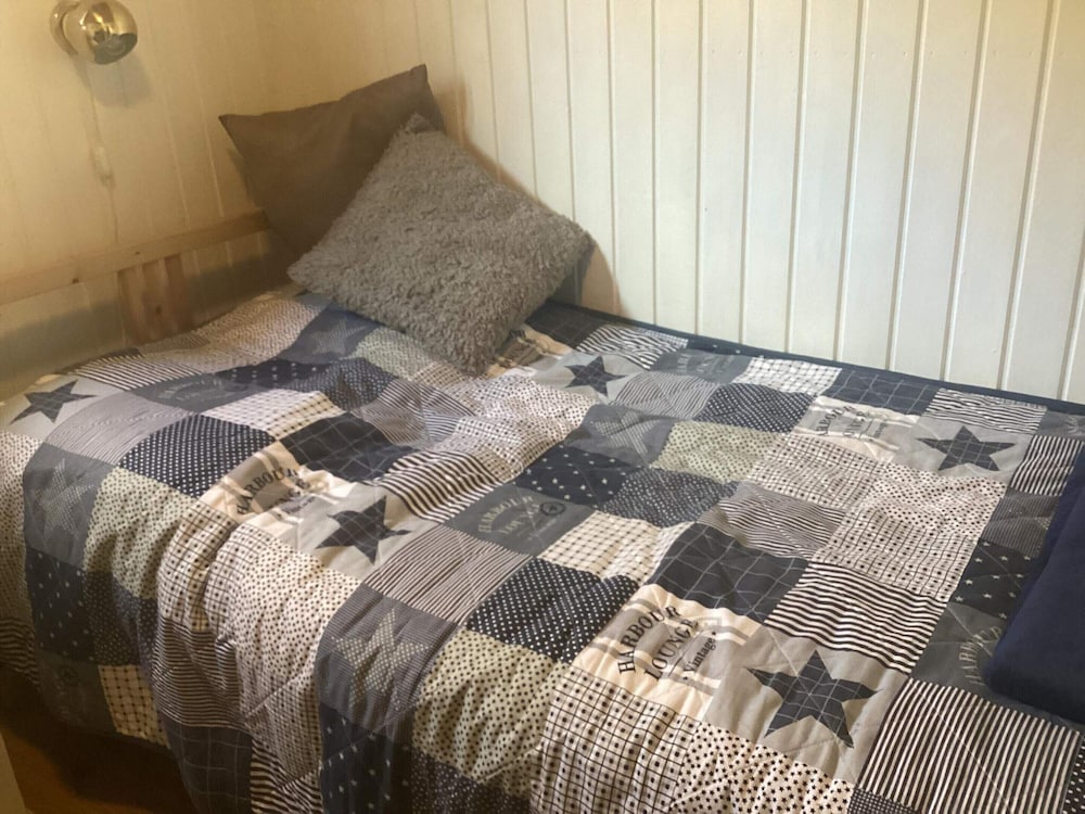 6 Person Holiday Home in Dannemare