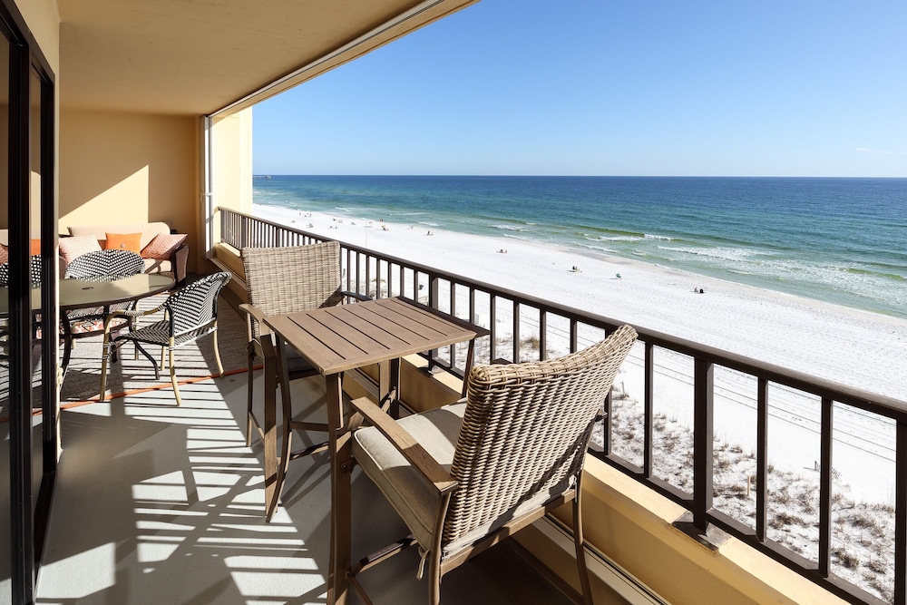 Surf Dweller 703 by Brooks and Shorey Resorts