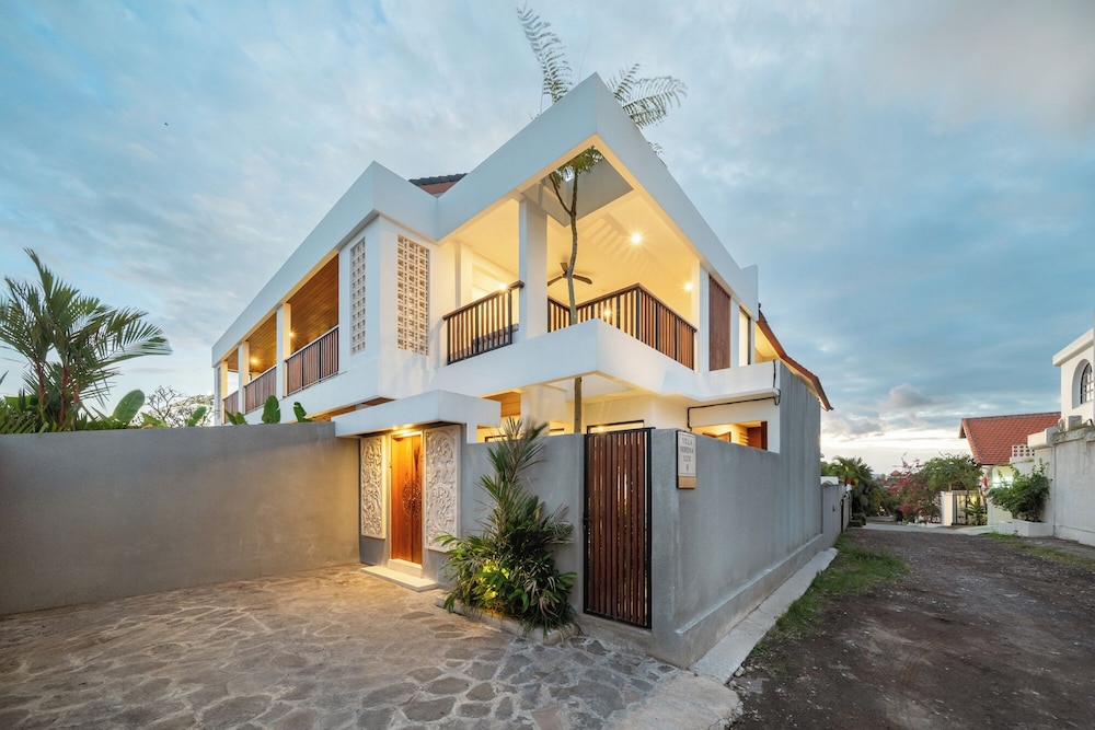 Villa Serena Lux Canggu by Nagisa Bali