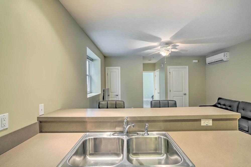 ~ 2 Mi to Downtown - Cozy Cleveland Unit, photo 13