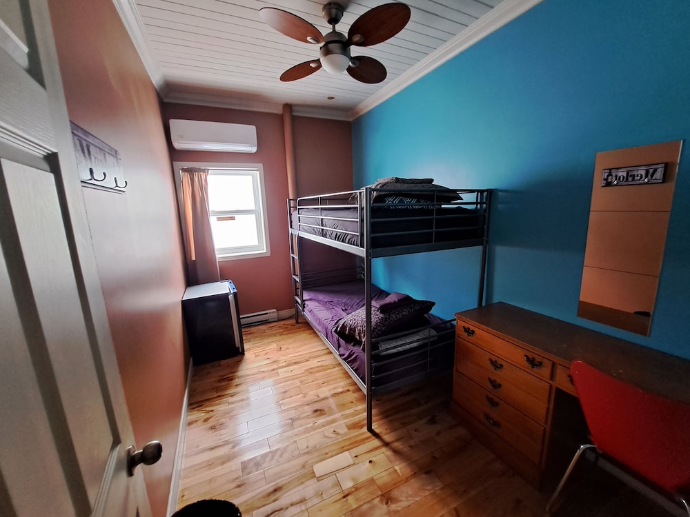Levis Vacations - Auberge Jeunesse LouLou's Backpacker Hostel - Property Image 67