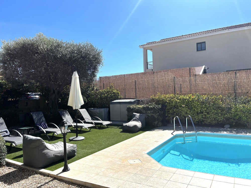 103 KOK - Stay Athena Villa
