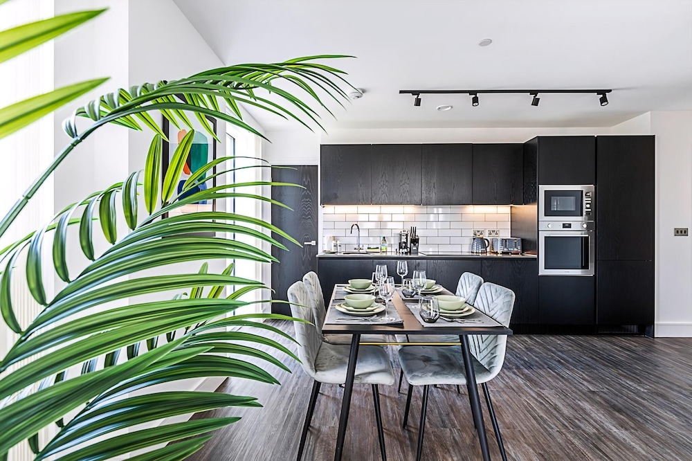 Stylish West London Apartment