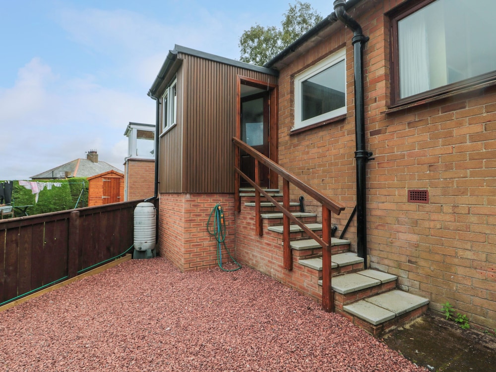 Crosby Cottage