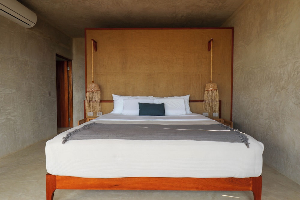 Casa Kahu by Wynwood House